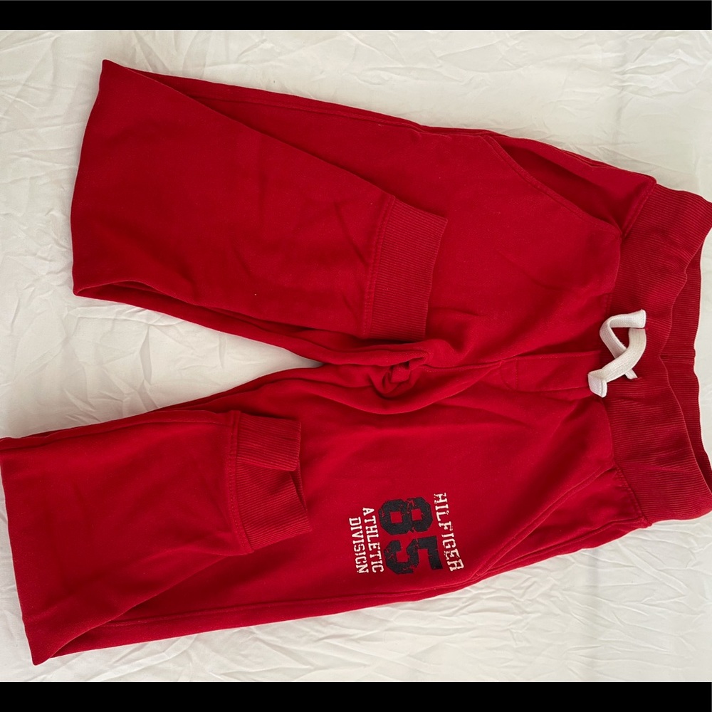 Like New Tommy Hilfiger joggers youth size M(12-14)